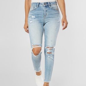 Kancan kurvy estilo skinny jeans